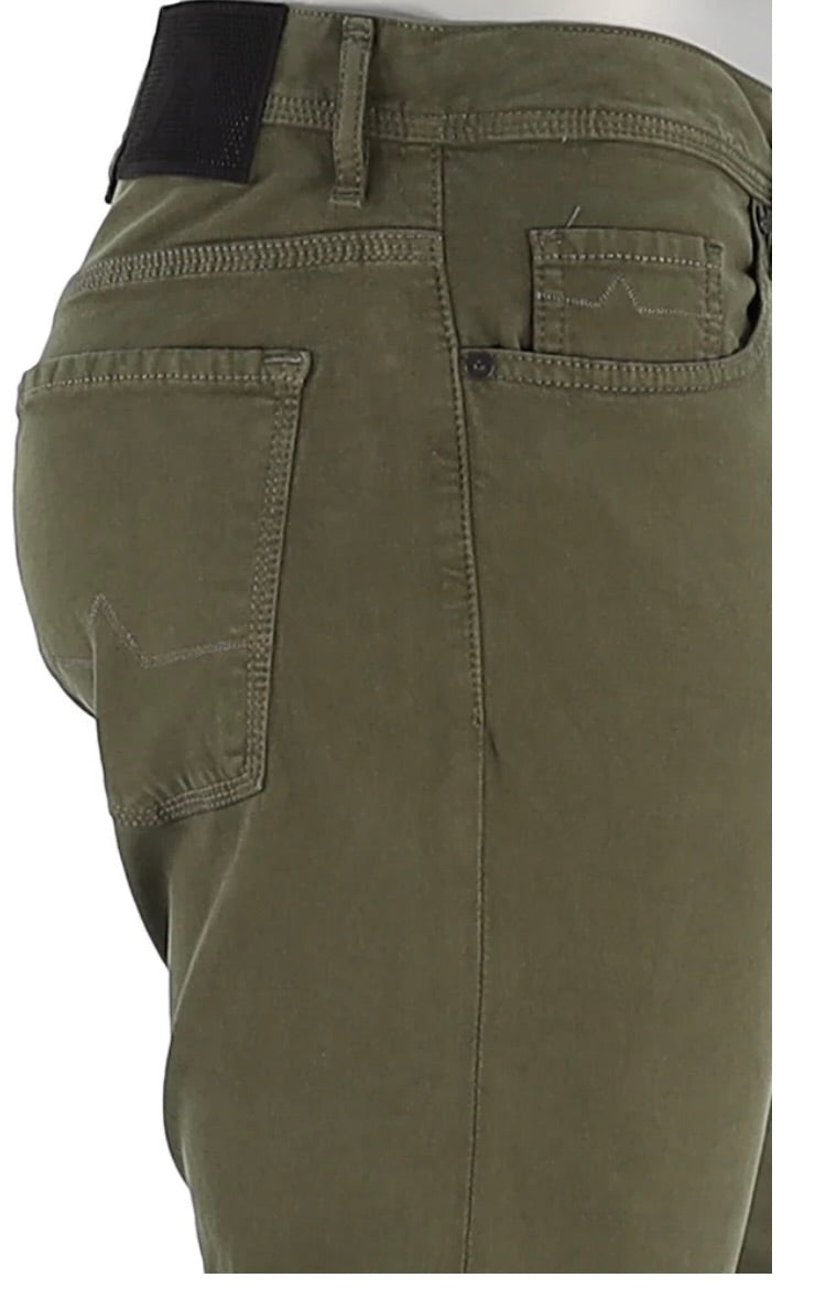 Alberto Jeans Pipe Regular Fit Soft Twill in Olive