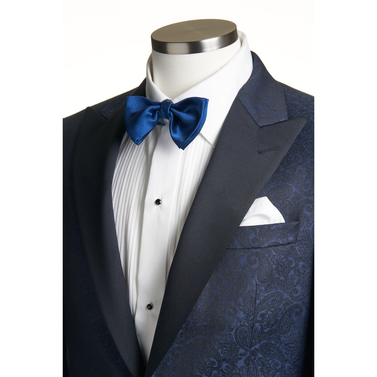 Uomo Dinner Jacket in Wool Peak Lapel in Navy Paisley
