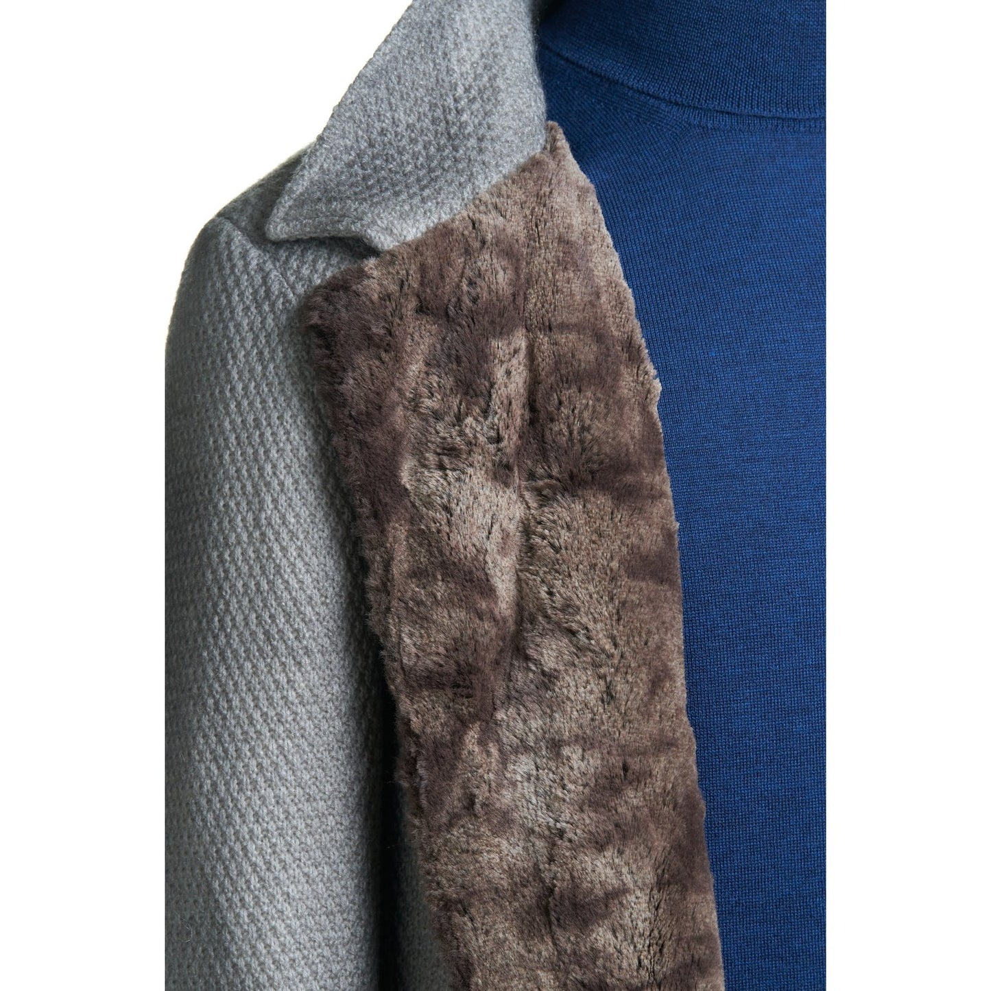 Gimo's Wool Coat with Faux Lining in Light Grey.