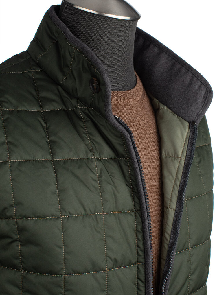 Waterville Water Repellent Quilted Nylon Vest in Forest Green