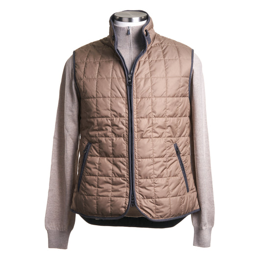 Waterville Water Repellent Quilted Nylon Vest in Mocha