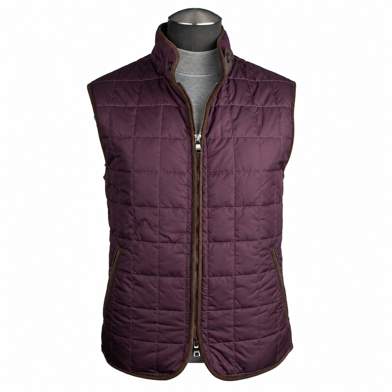 Waterville Water Repellent Quilted Nylon Vest in Bordeaux