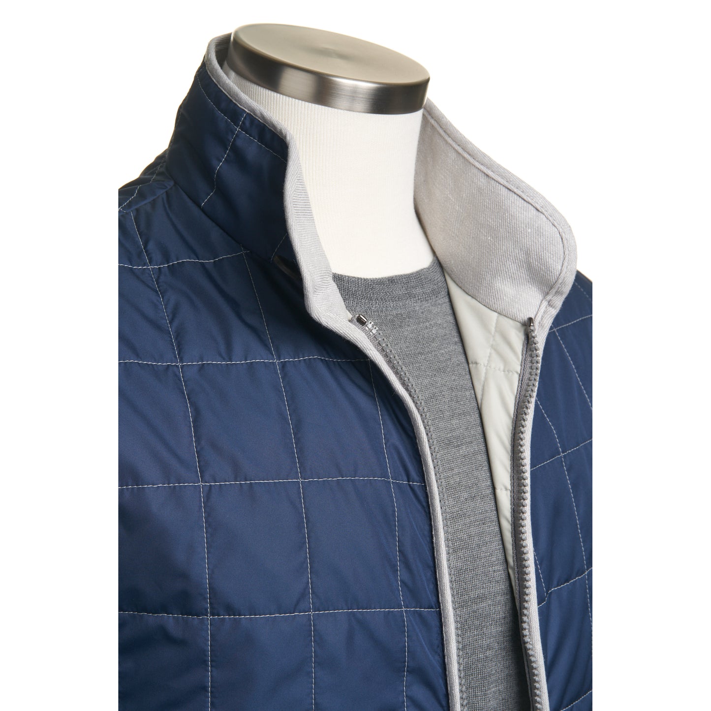 Waterville Water-Repellent Quilted Nylon Vest - Bordeaux - In Navy