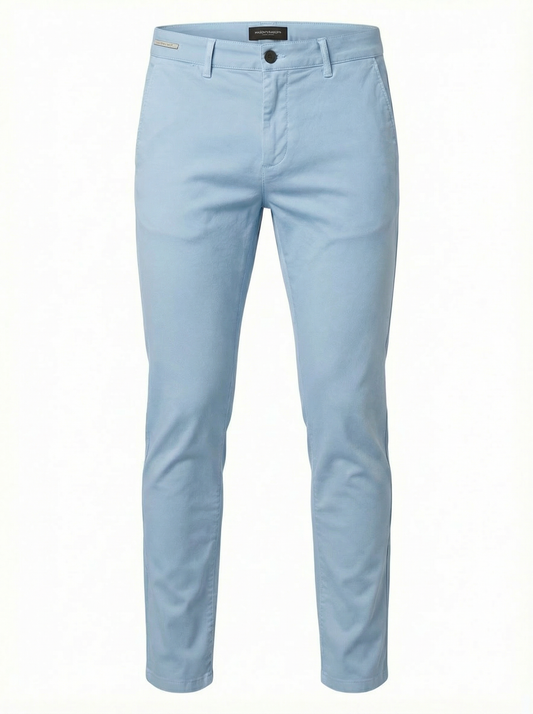 Teleria Zed Boston Model Chino in Cloud Sky Blue